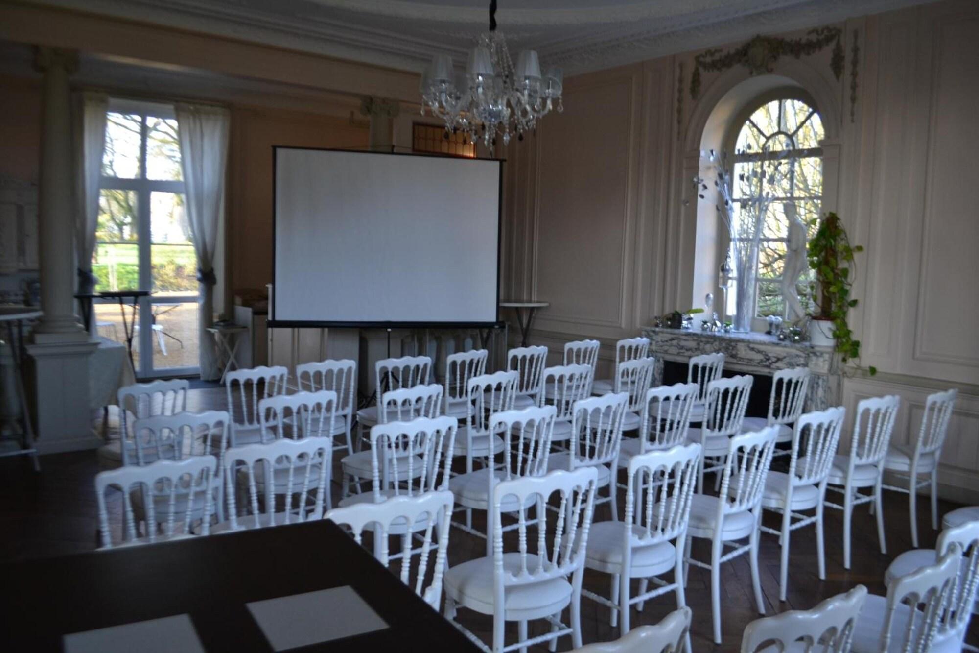 Sala de Reuniones Le Domaine du Chêne Vert