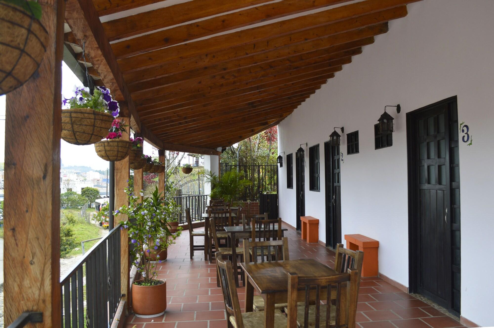 Varios Room in Guest Room - Balcones de la Casona