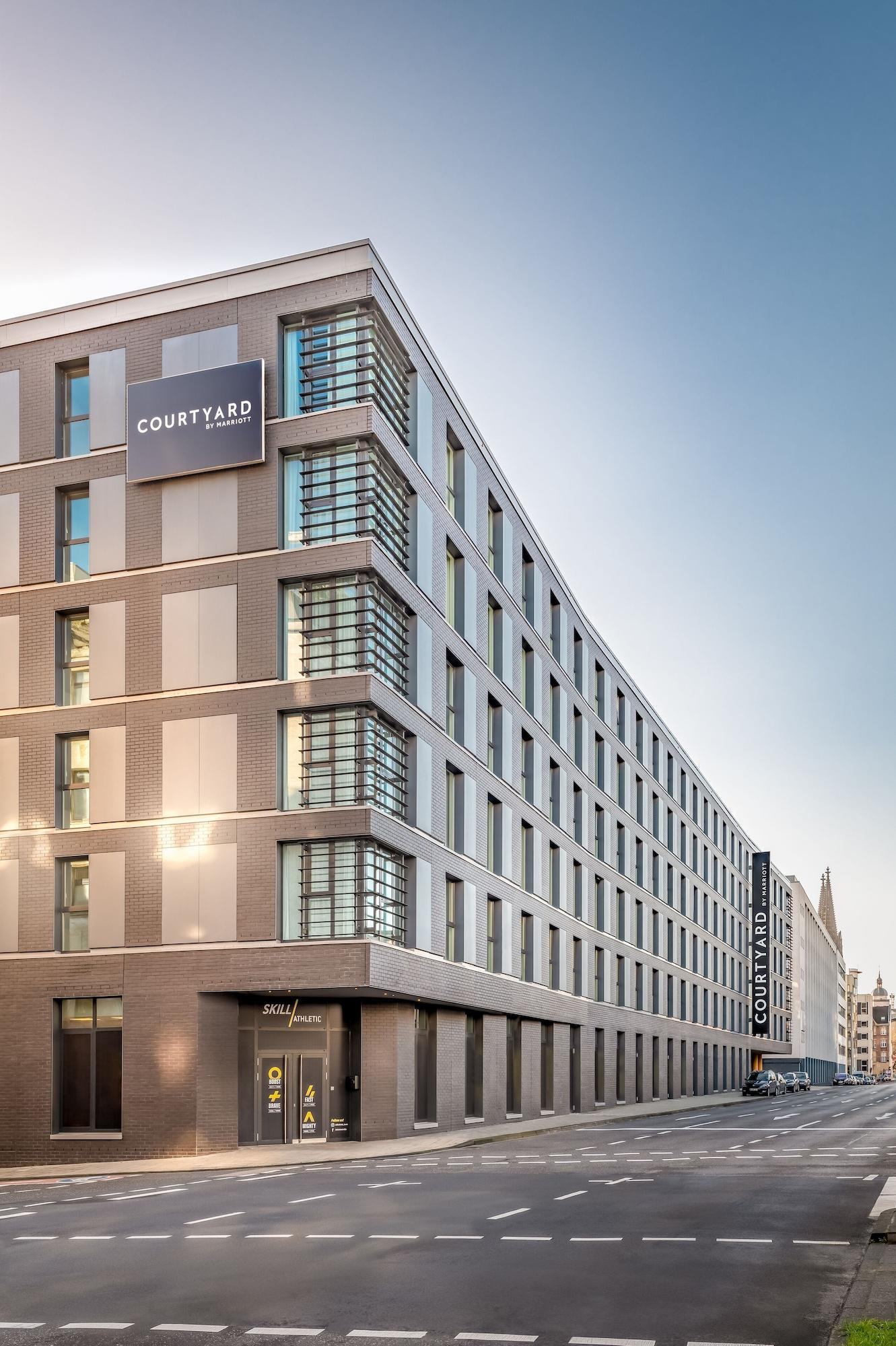 Vista Exterior Courtyard by Marriott Cologne