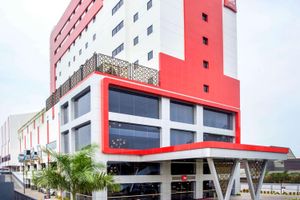 Alojamiento - ibis Pontianak City Center