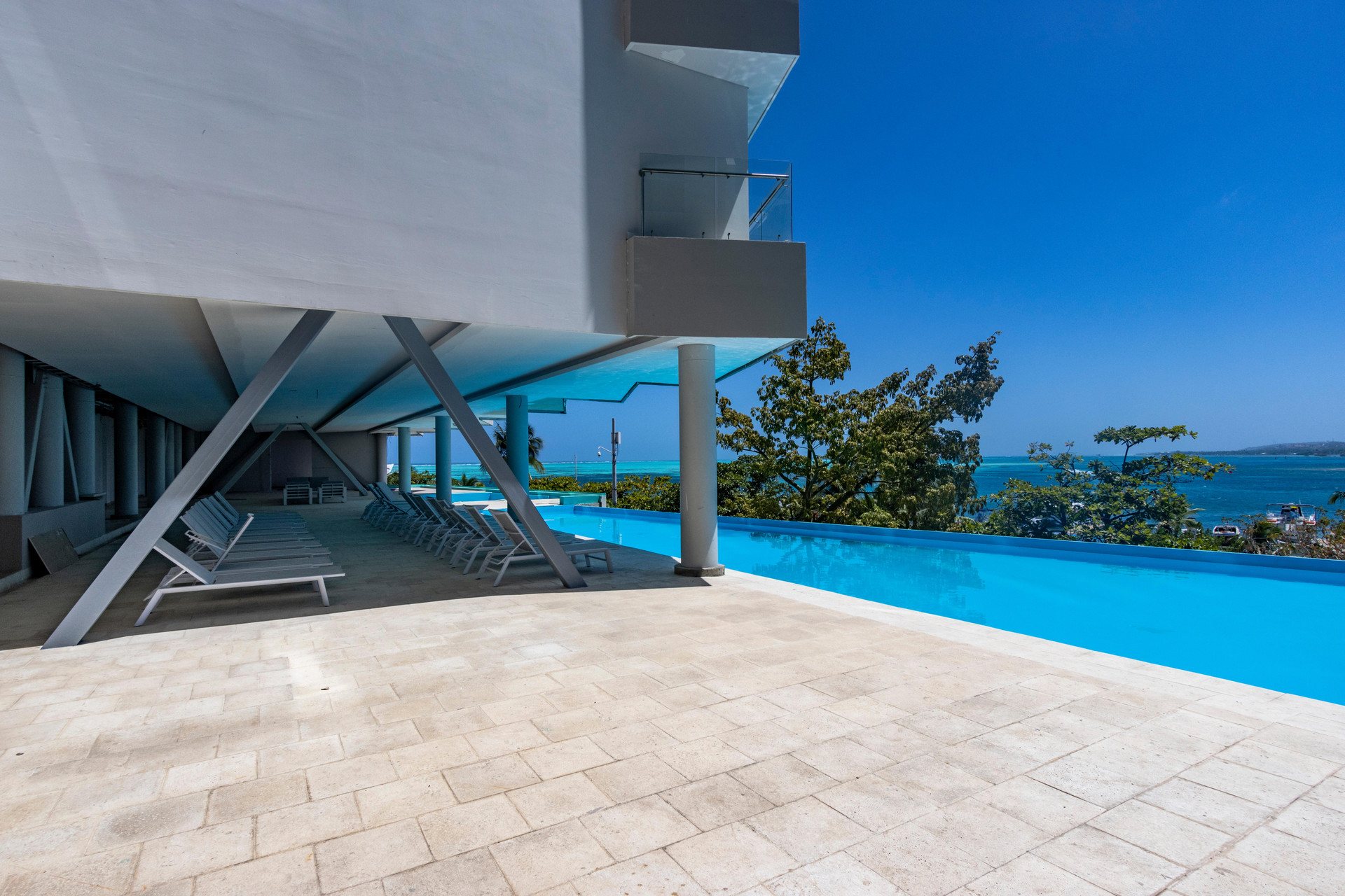 Vista Piscina Grand Sirenis San Andrés
