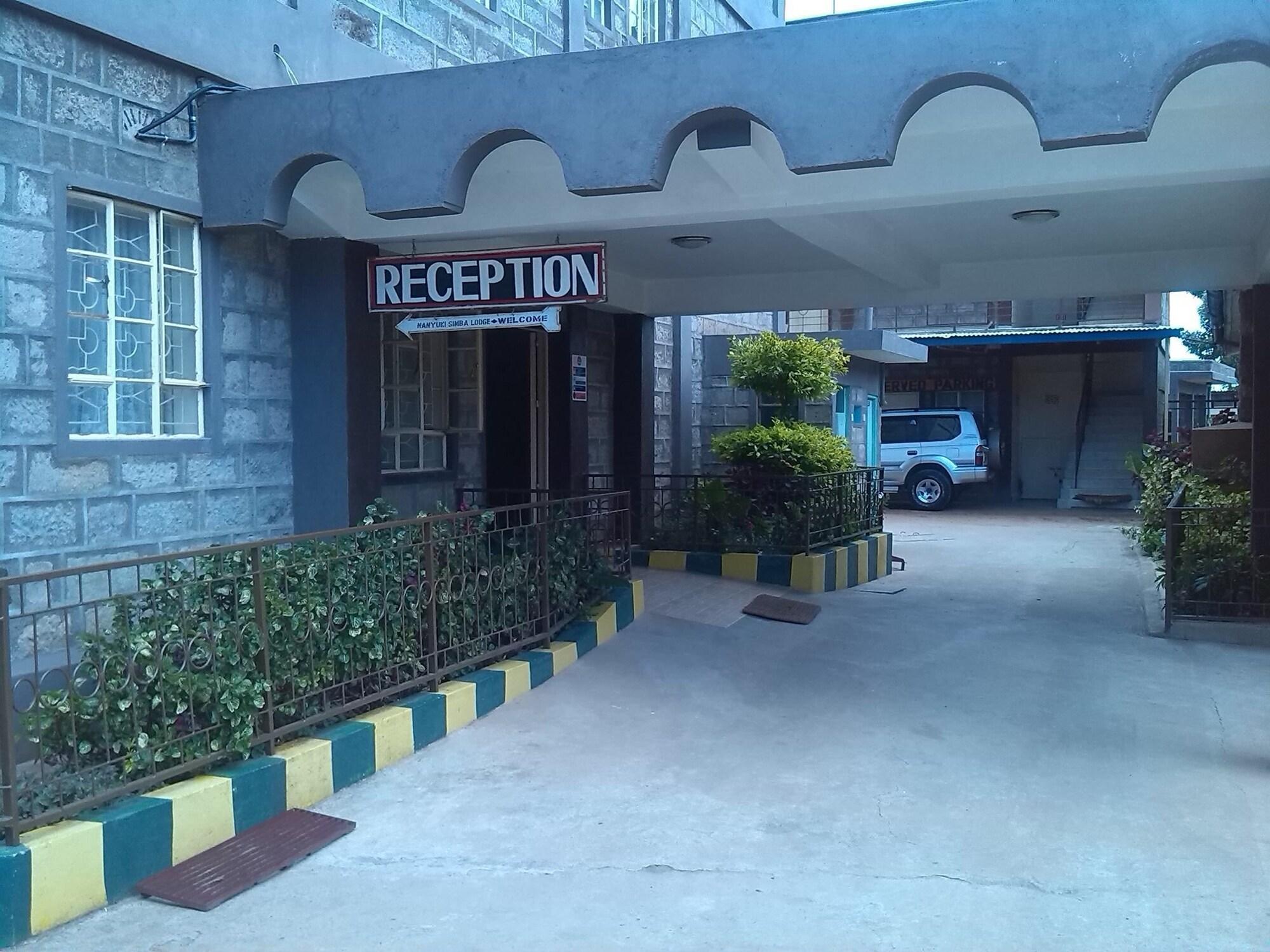 Vista Exterior Nanyuki Simba Lodge