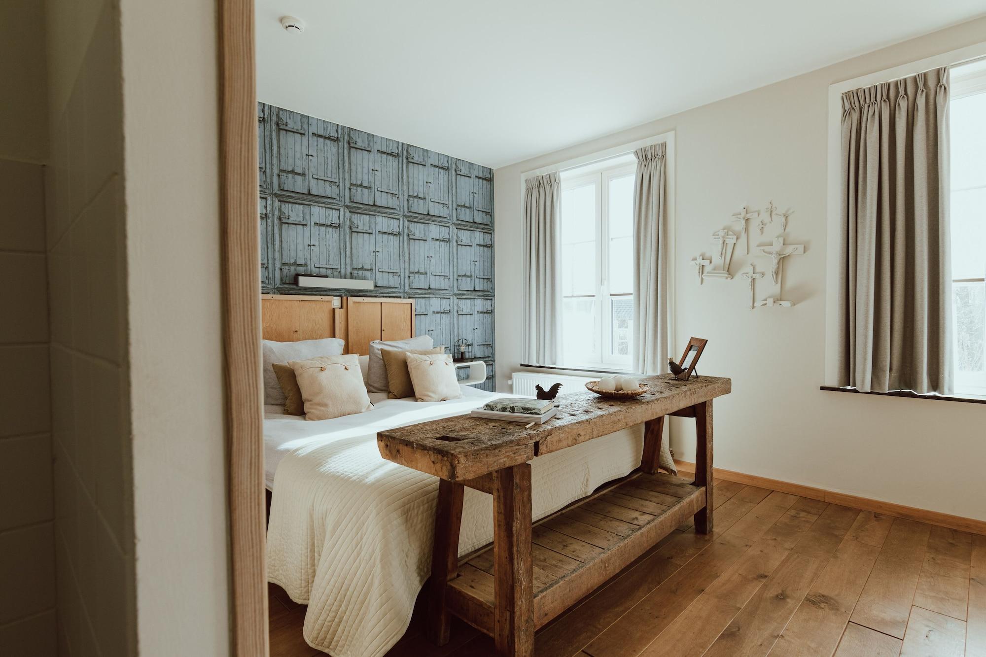 Varios Au Nom De Dieu