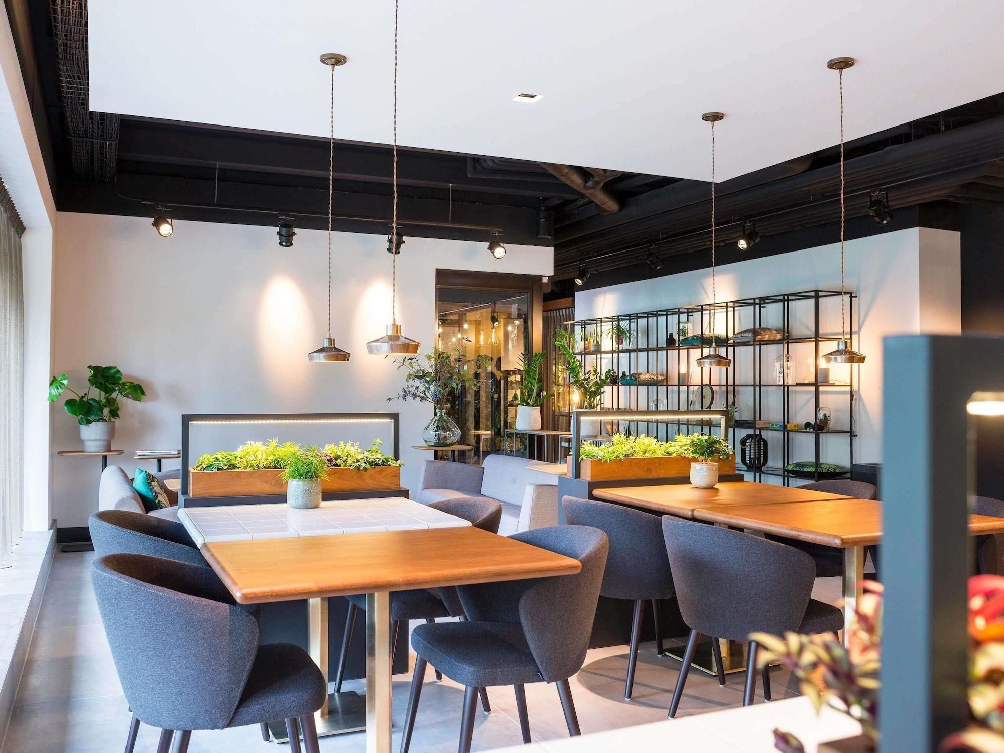 Vista Exterior Adagio Amsterdam City South