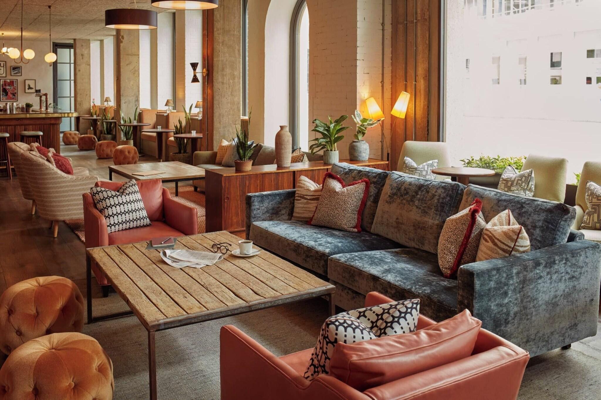 Vista Lobby The Hoxton Holborn