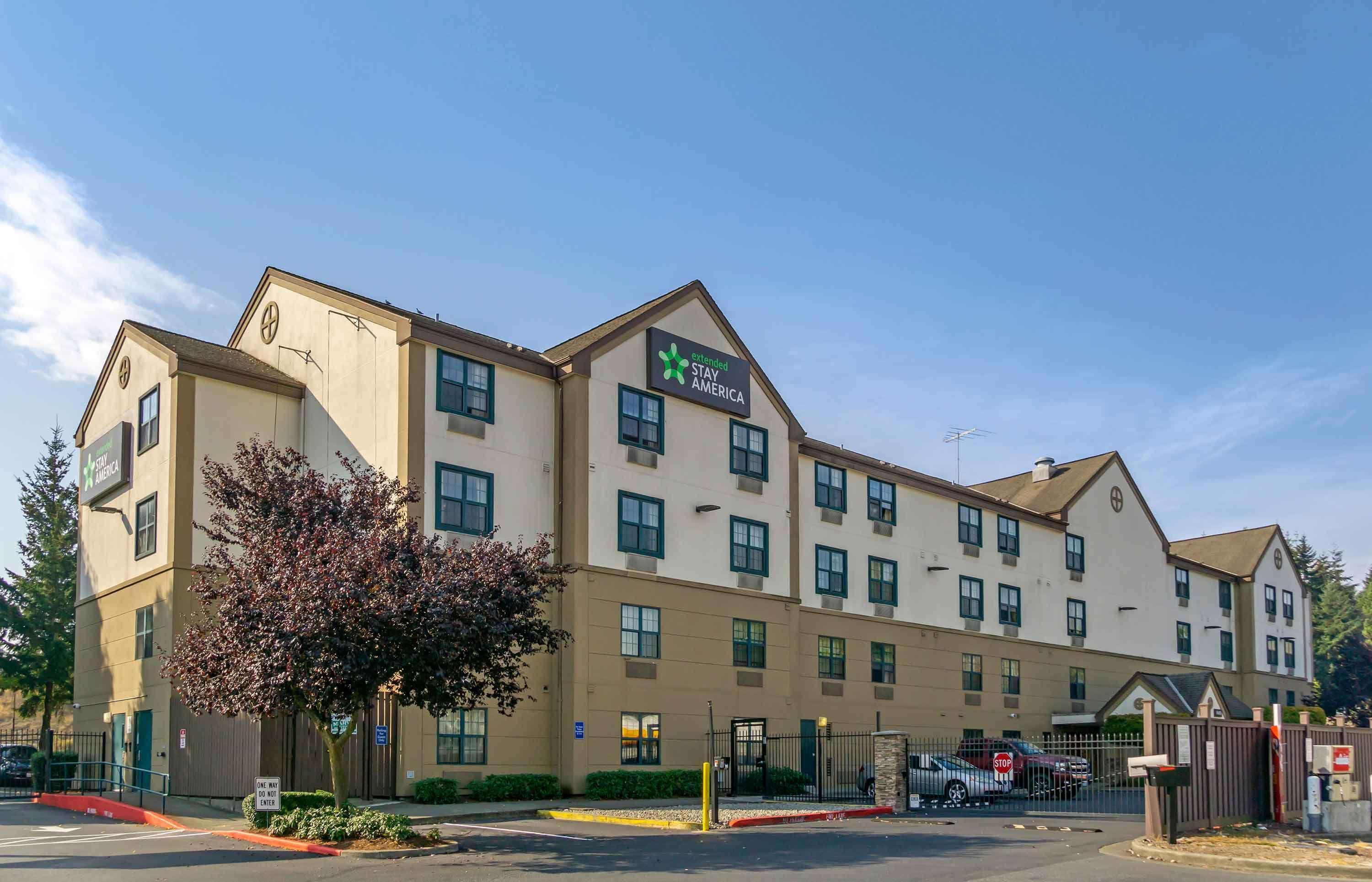 Vista Exterior Extended Stay America Suites Seattle Everett North