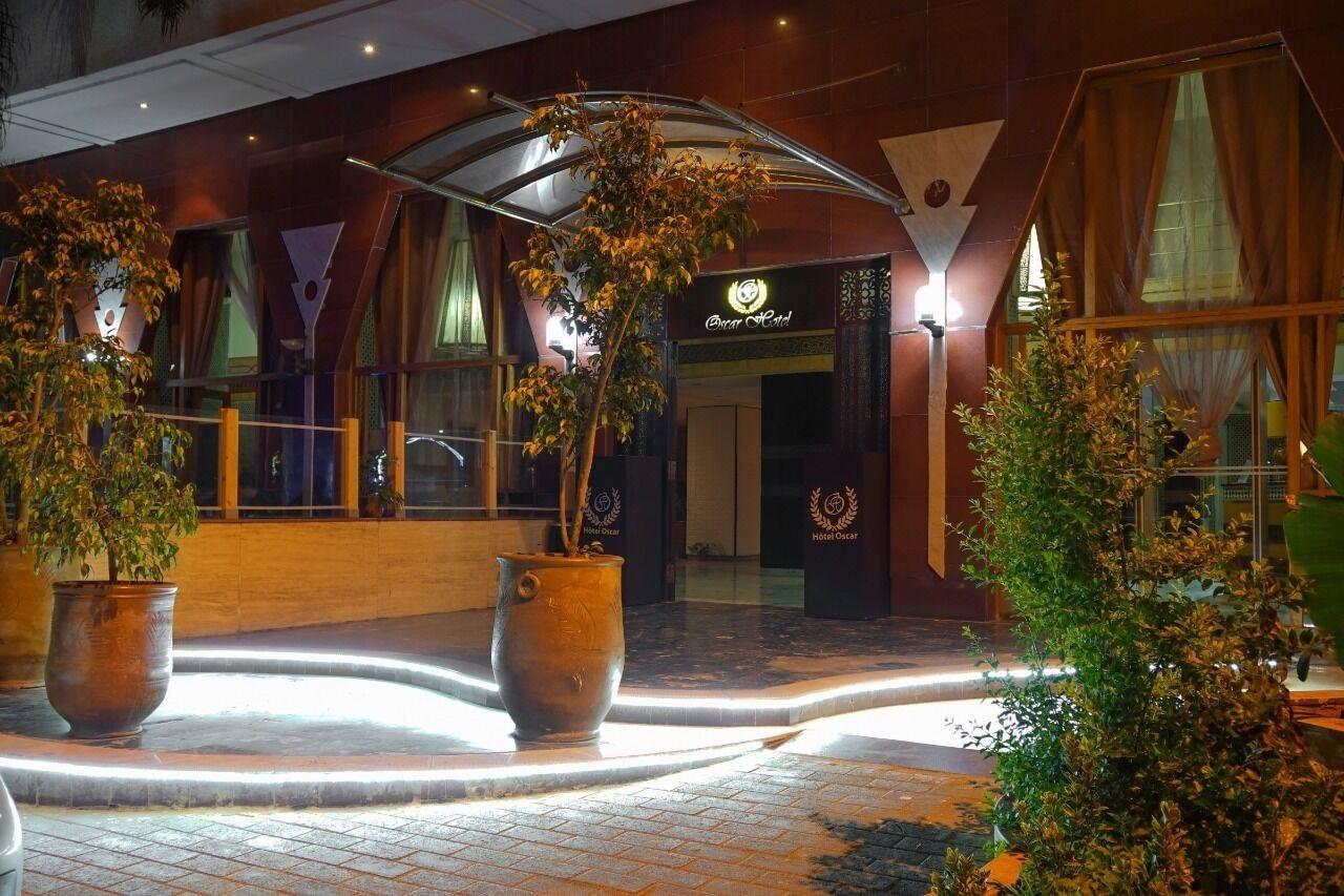 Vista Exterior Hôtel Oscar