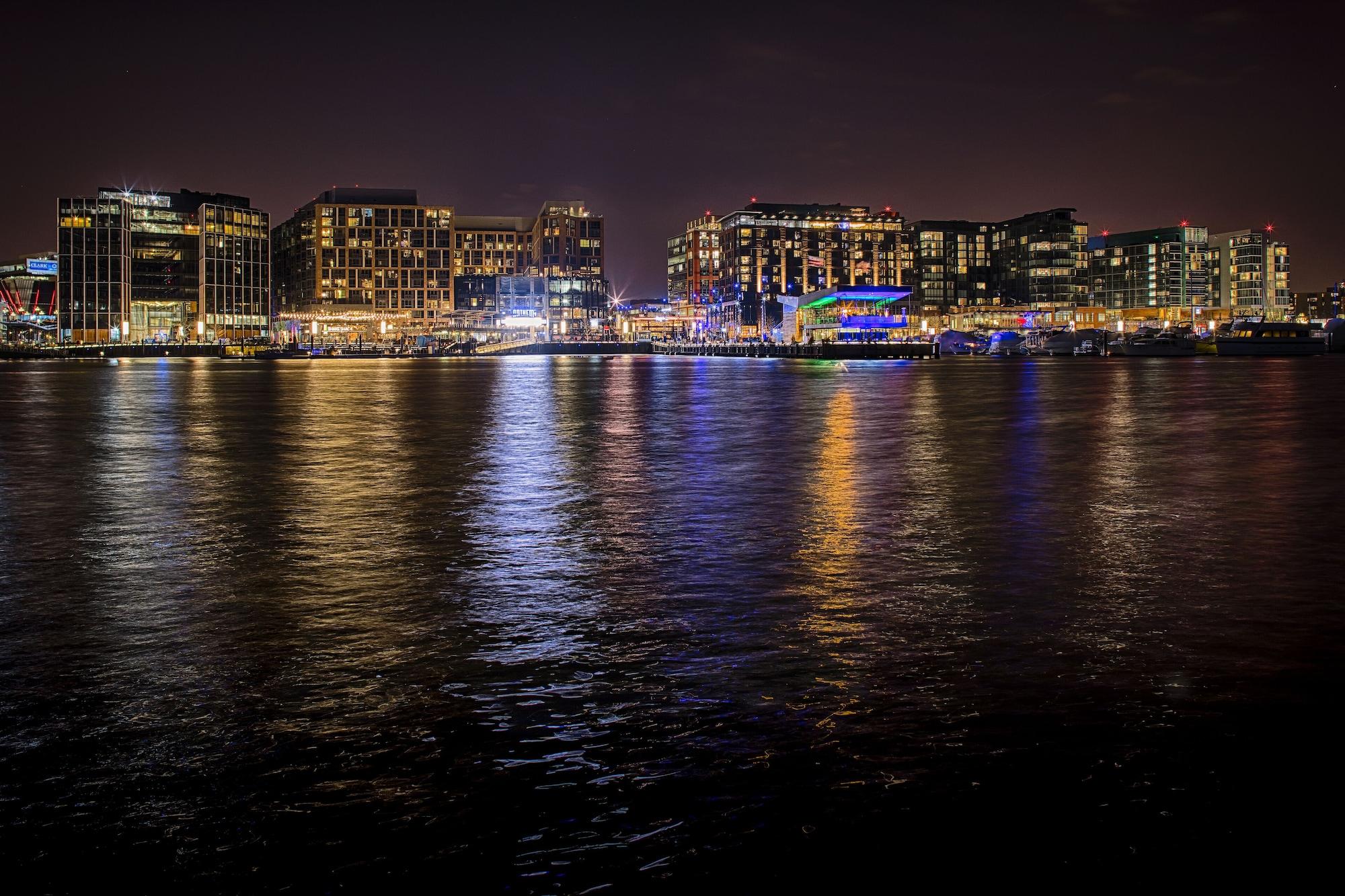 Vista Exterior InterContinental Washington D.C. - The Wharf by IHG