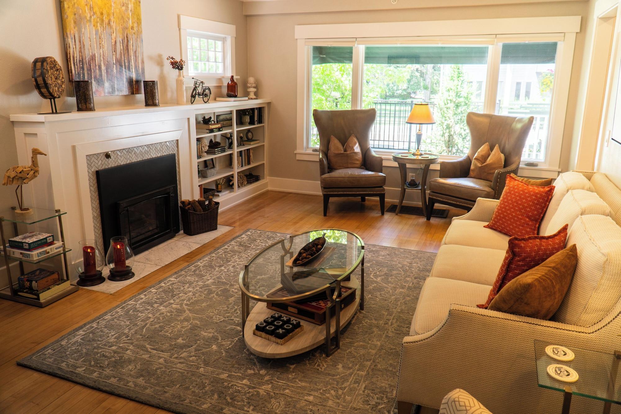 Vista Lobby Huff House Inn and Cabins