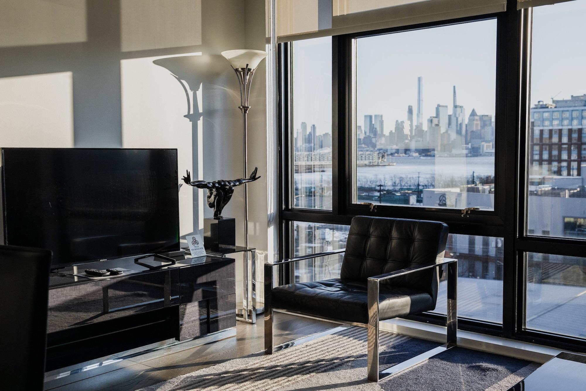 Varios Dharma Home Suites Hoboken at Novia