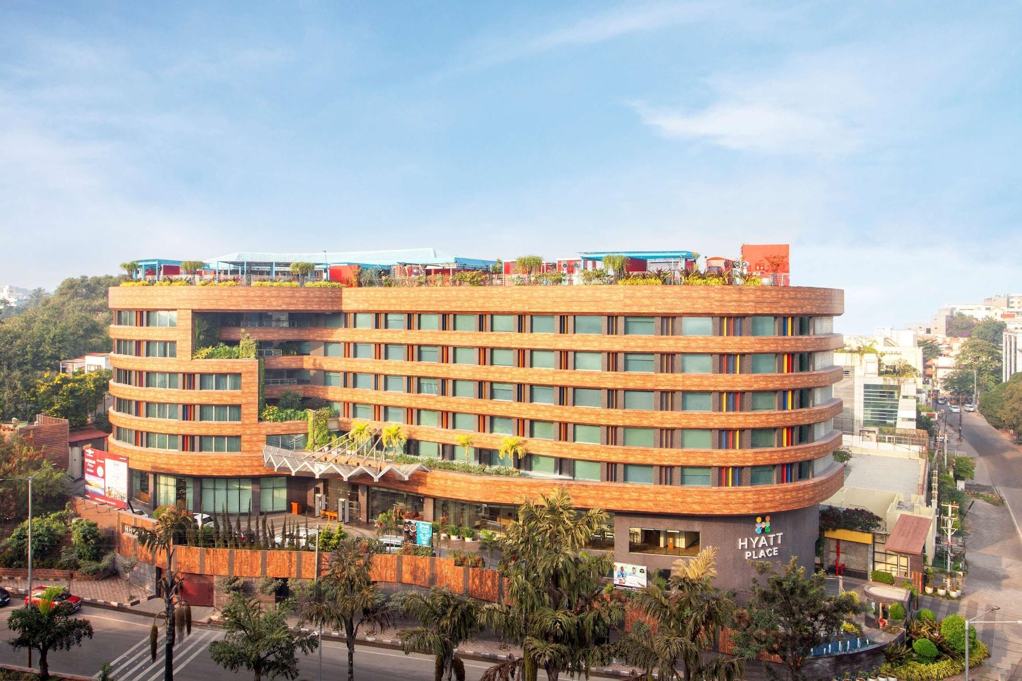 Vista Exterior Hyatt Place Hyderabad Banjara Hills