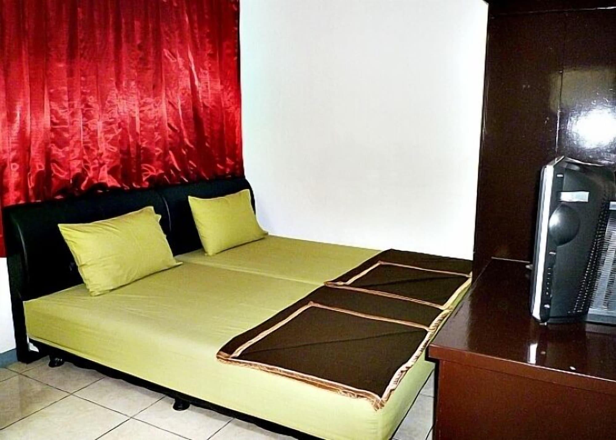 Habitación De Sun Pasteur Guest House by HouseinBandung