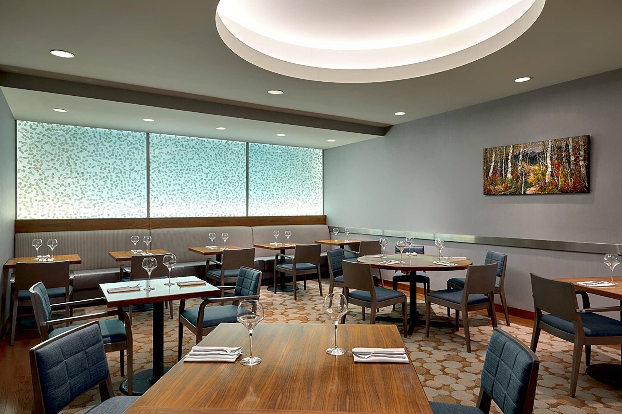 Restaurant The Westin Calgary