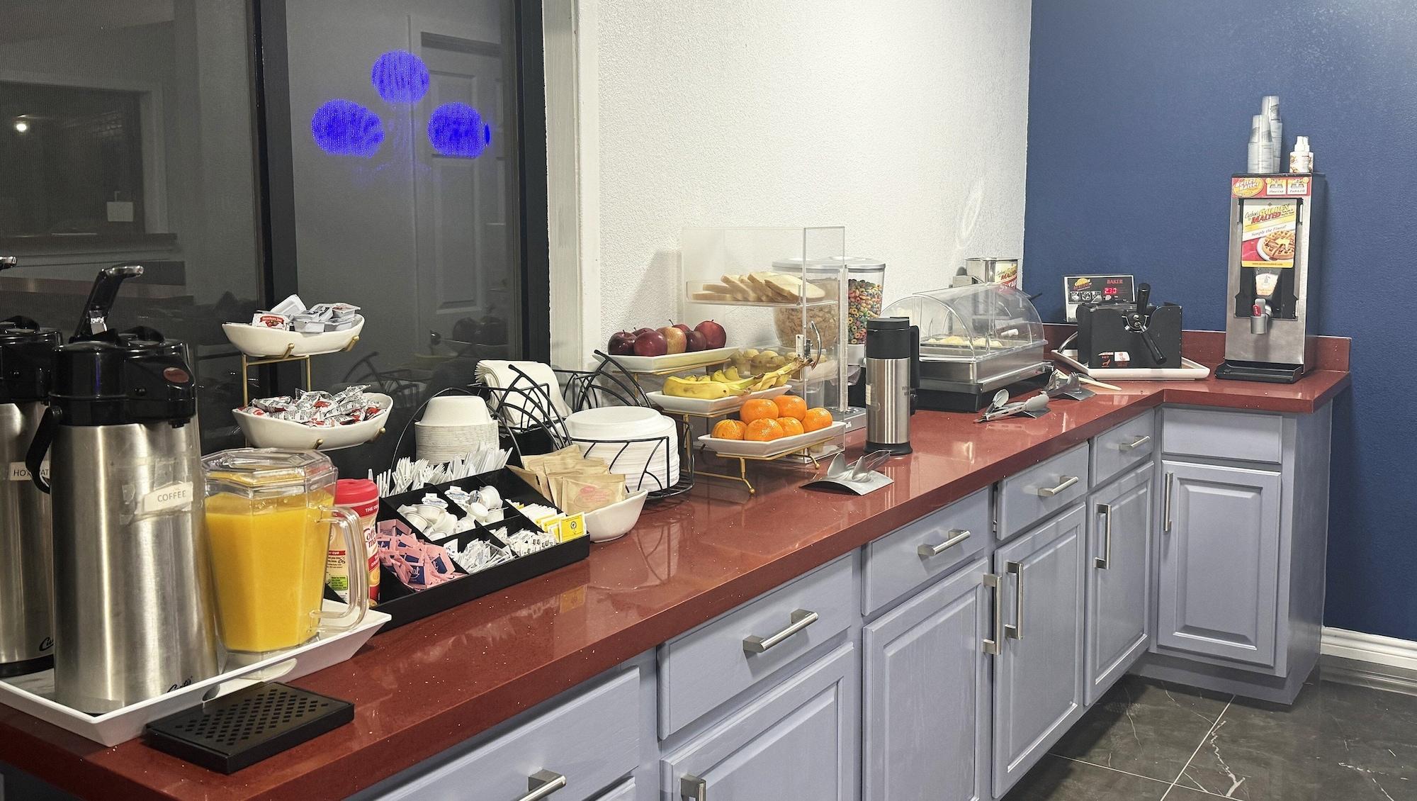 Restaurant Xecutive Inn and Suites