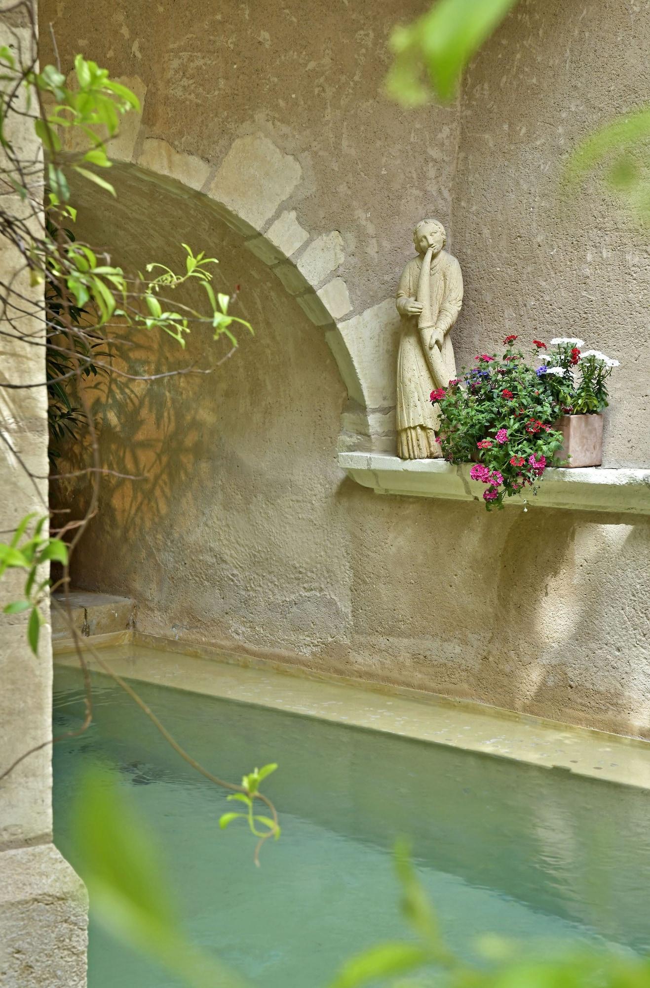 Spa Un Mas en Ville