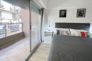 Alquiler Temporario - Modern Studio With Amenities and Balcony in the Heart of the City