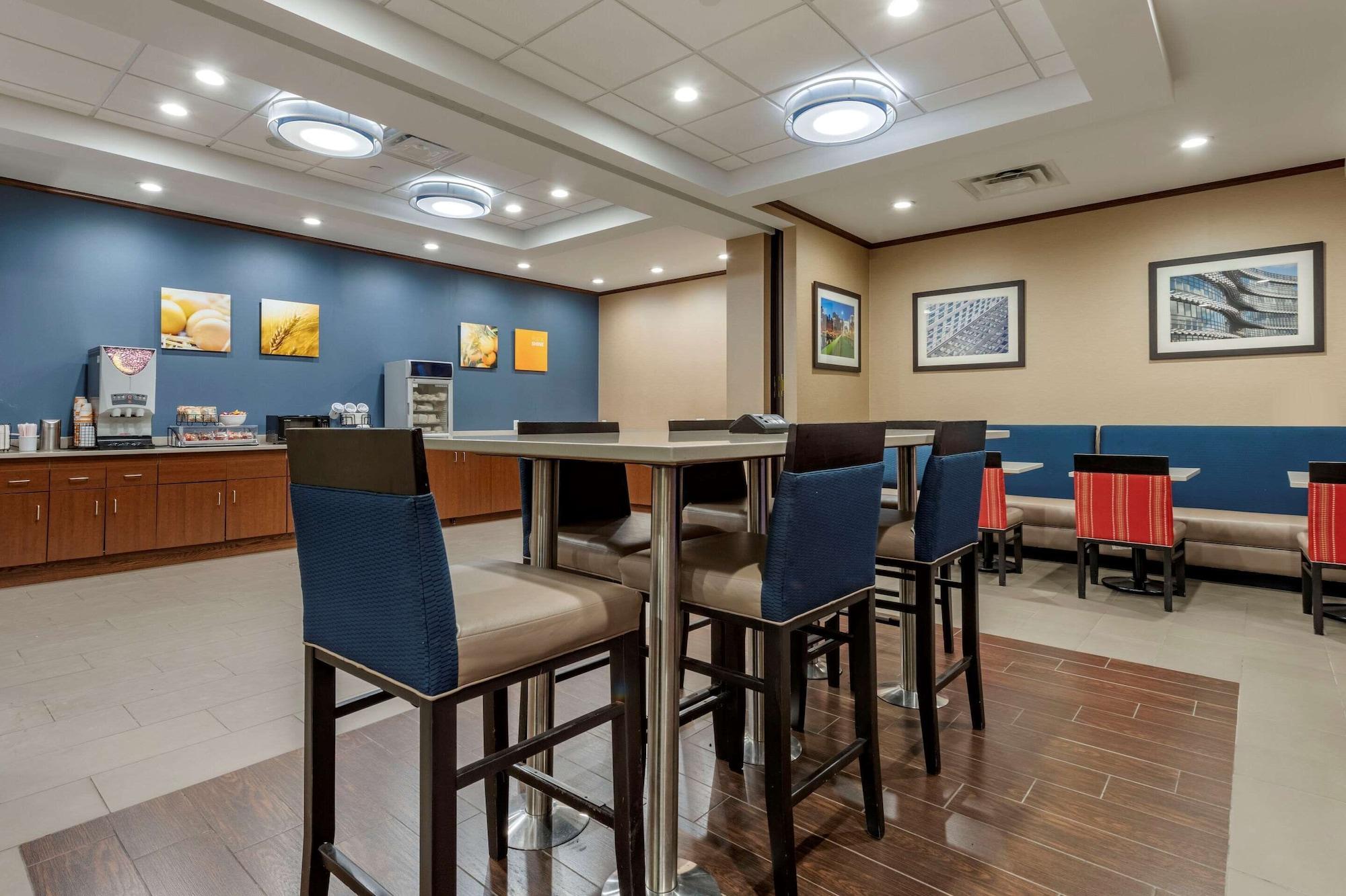 Restaurant Comfort Inn and Suites