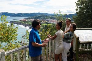Actividad - Gaztelugatxe, Mundaka y Gernika – Excursión de medio día