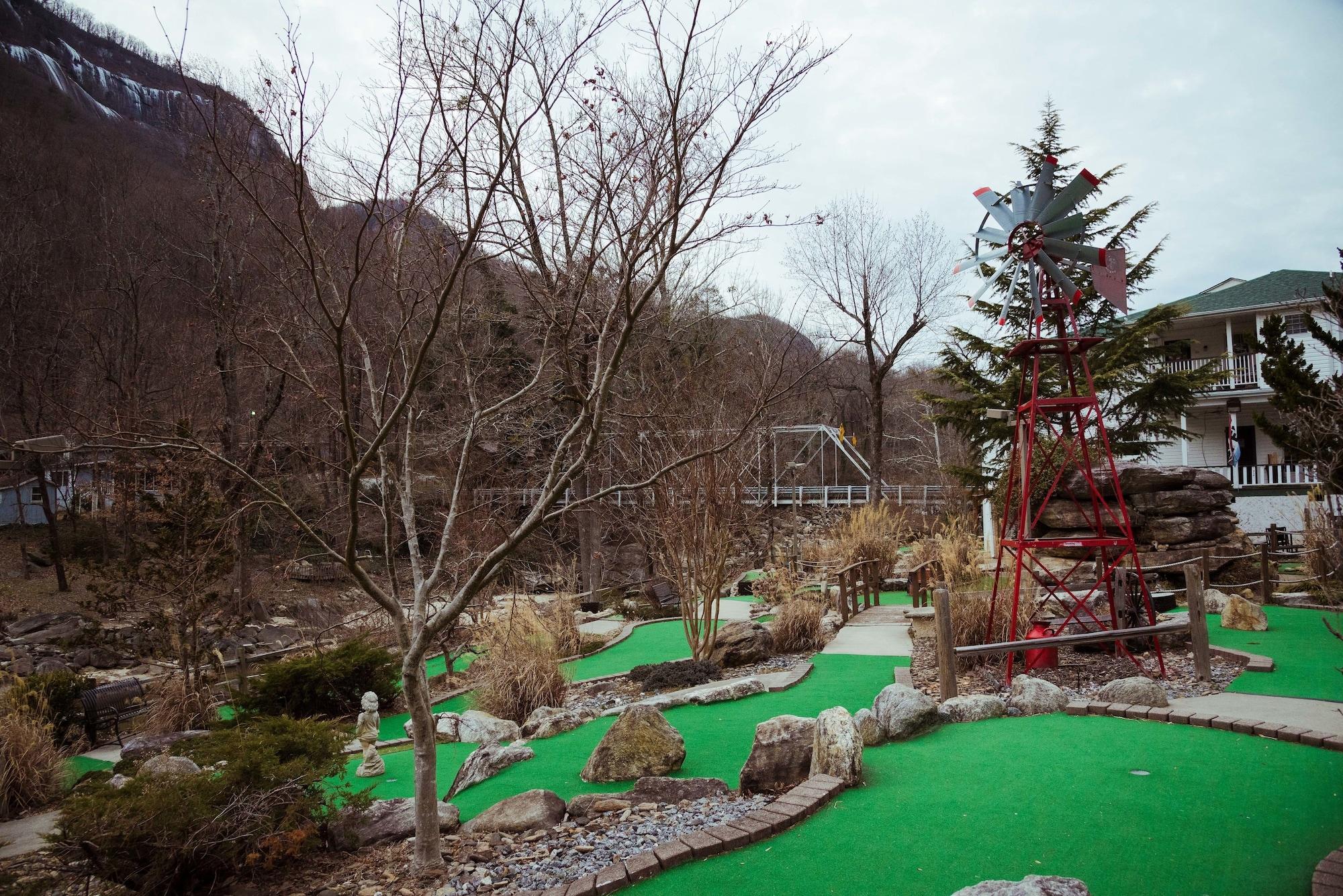 Campo de Golf Broad River Inn