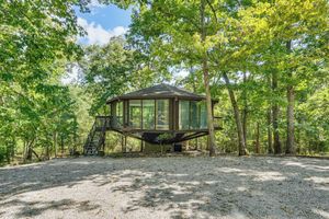 Arriendo temporal - Unique Treehouse Hideaway Near Lake of the Ozarks