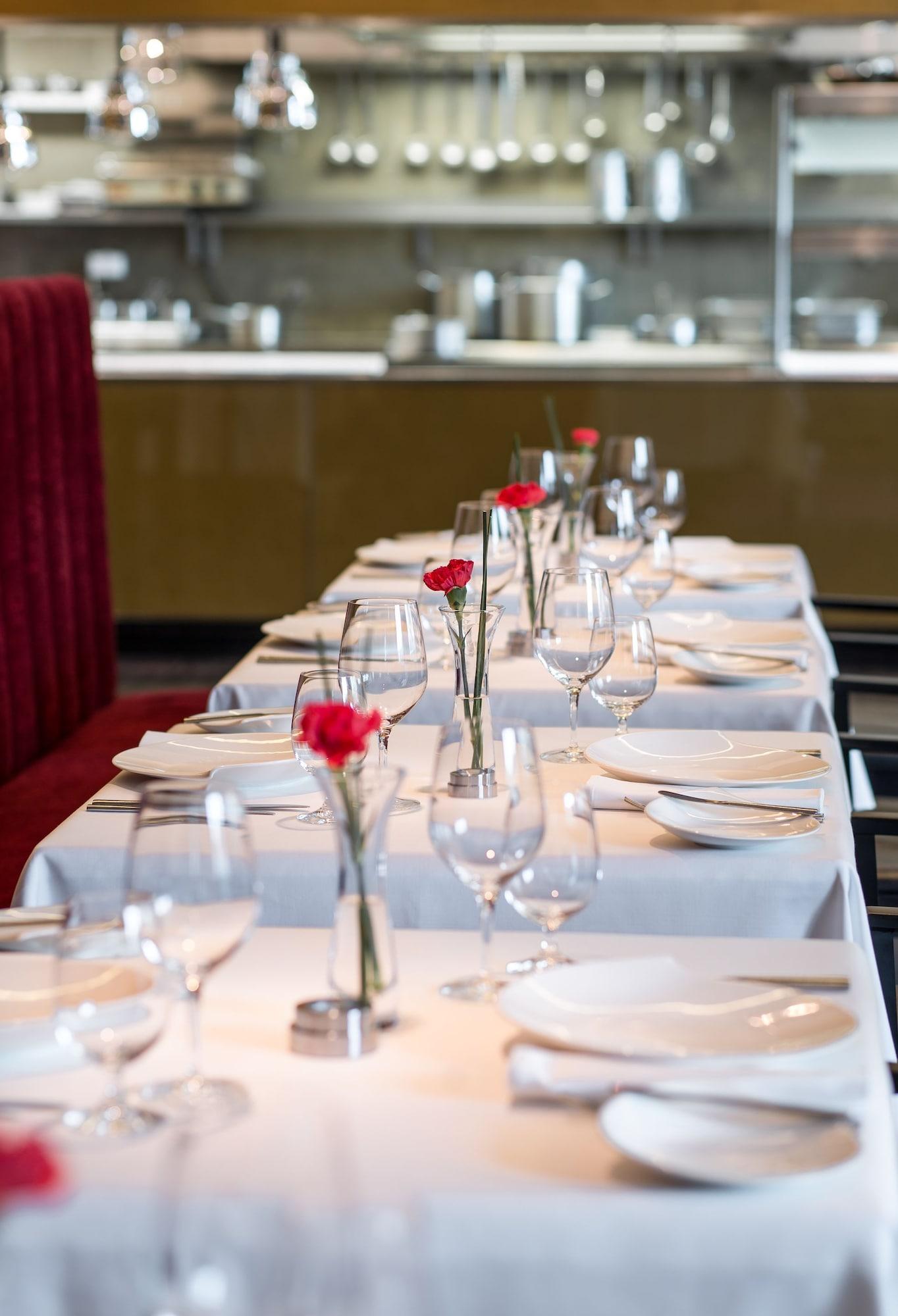 Restaurant InterContinental Warsaw by IHG