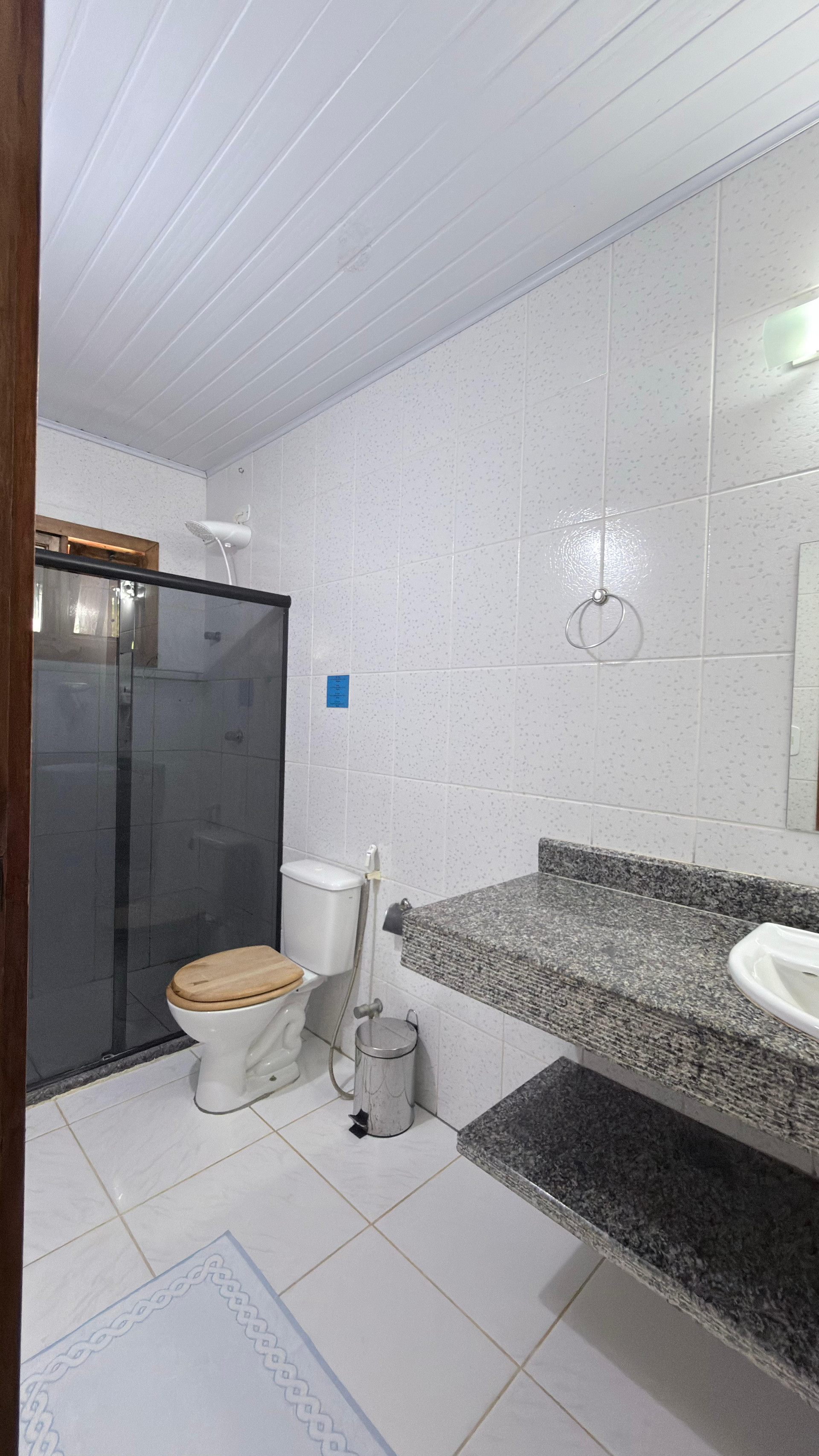 Baño Pousada Pérola da Barra
