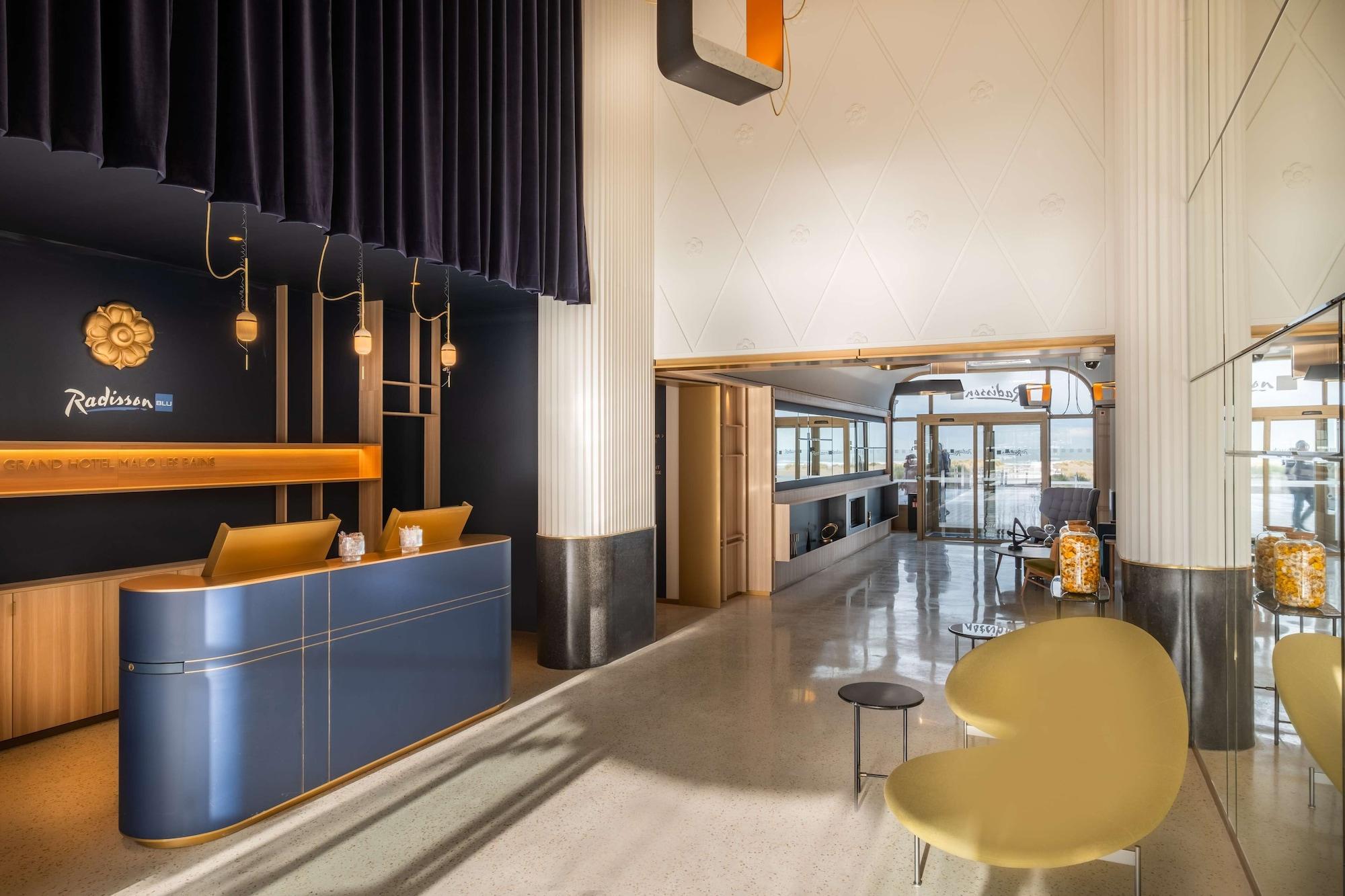 Vista Lobby Radisson Blu Grand Hotel & Spa, Malo-Les-Bains