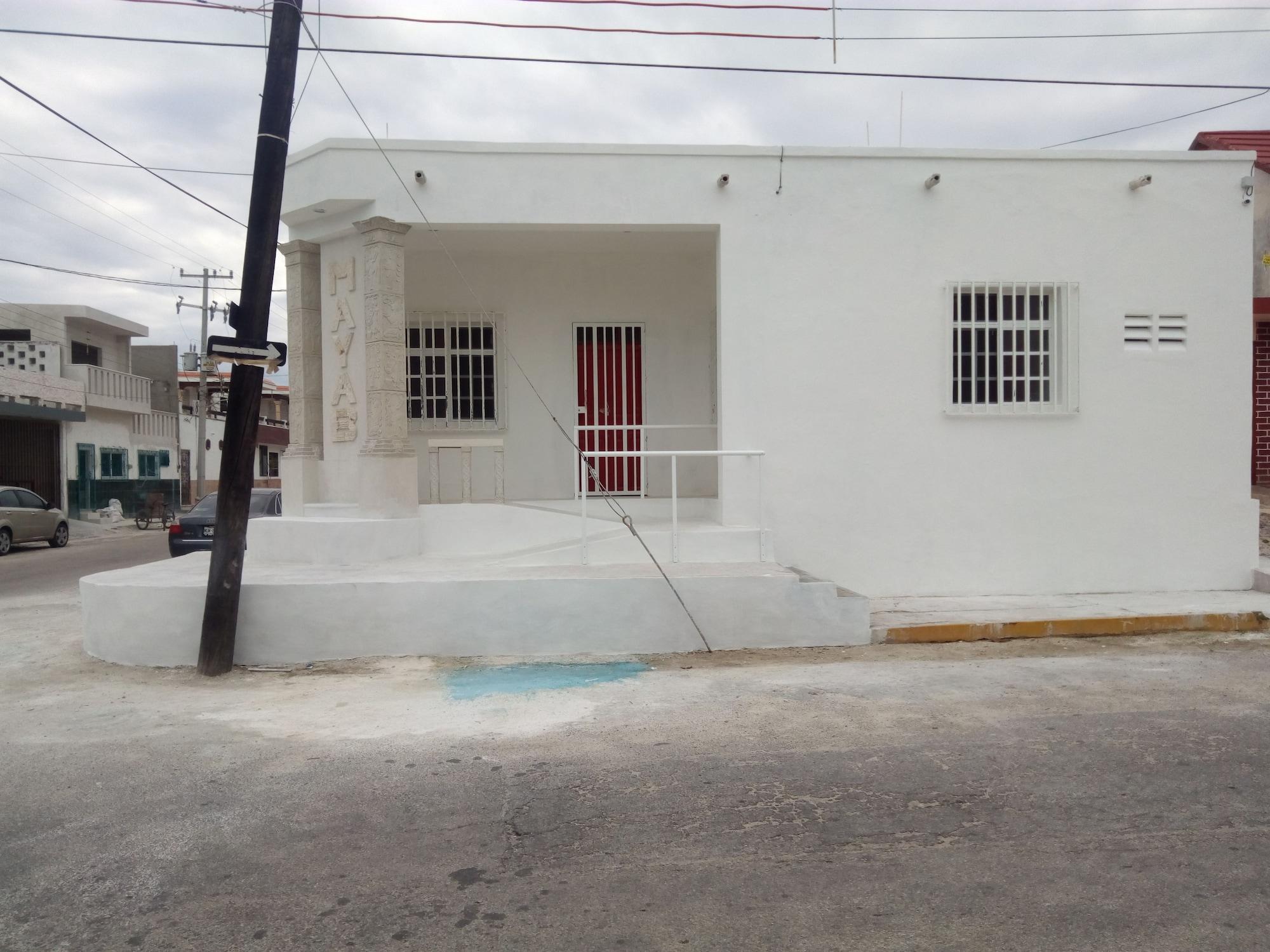 Vista Exterior Mayab Suites Hotel