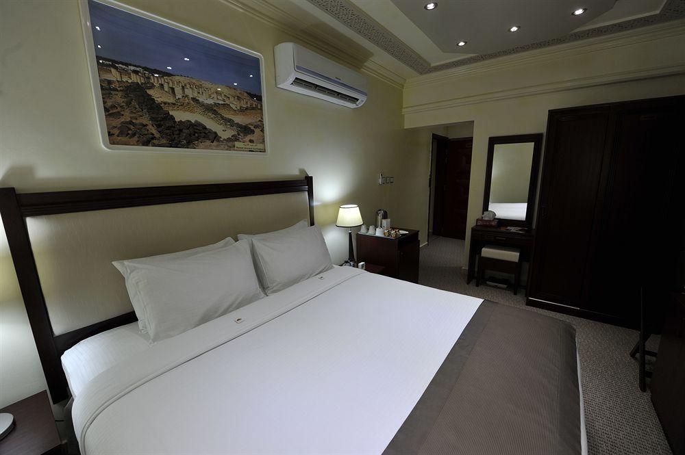 Habitación Oman Palm Hotel Suites
