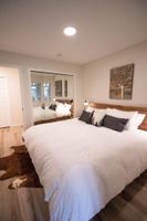 Alquiler Vacacional - Location, Modern Renovated Villa / AC /Hot Tub & Pool /Free Parking