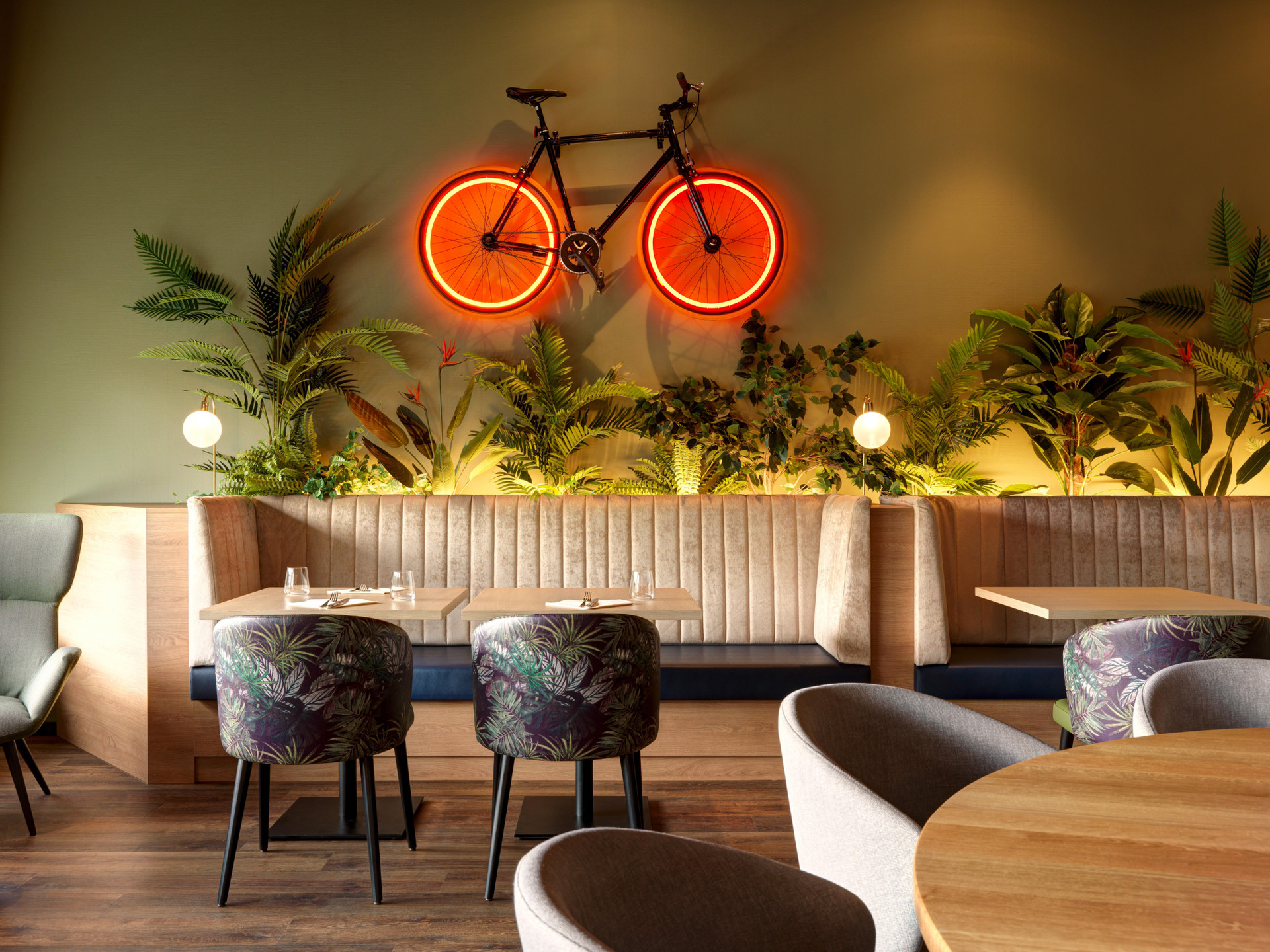 Restaurant Holiday Inn BERN-WESTSIDE by IHG