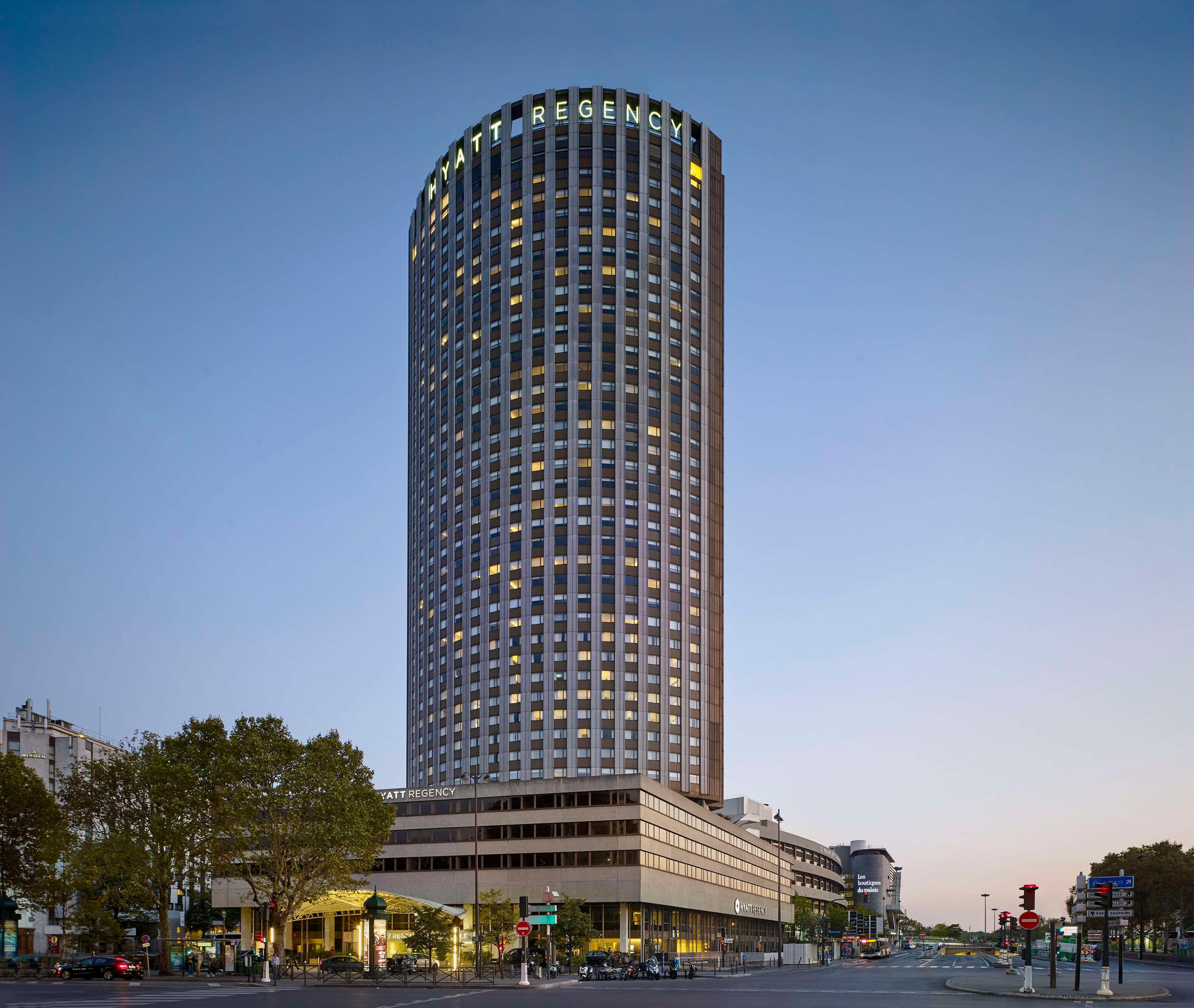 Vista Exterior Hyatt Regency Paris Etoile