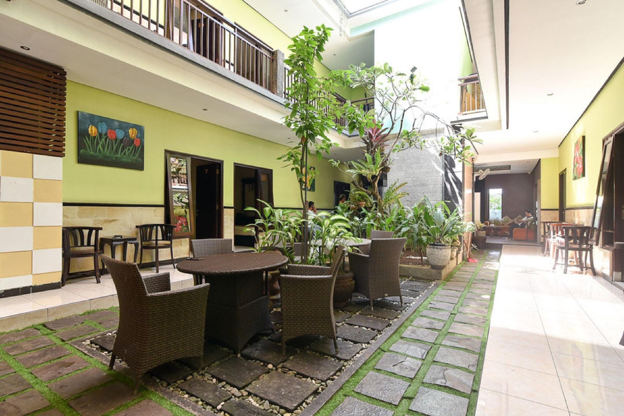 Varios RedDoorz near Ngurah Rai Airport