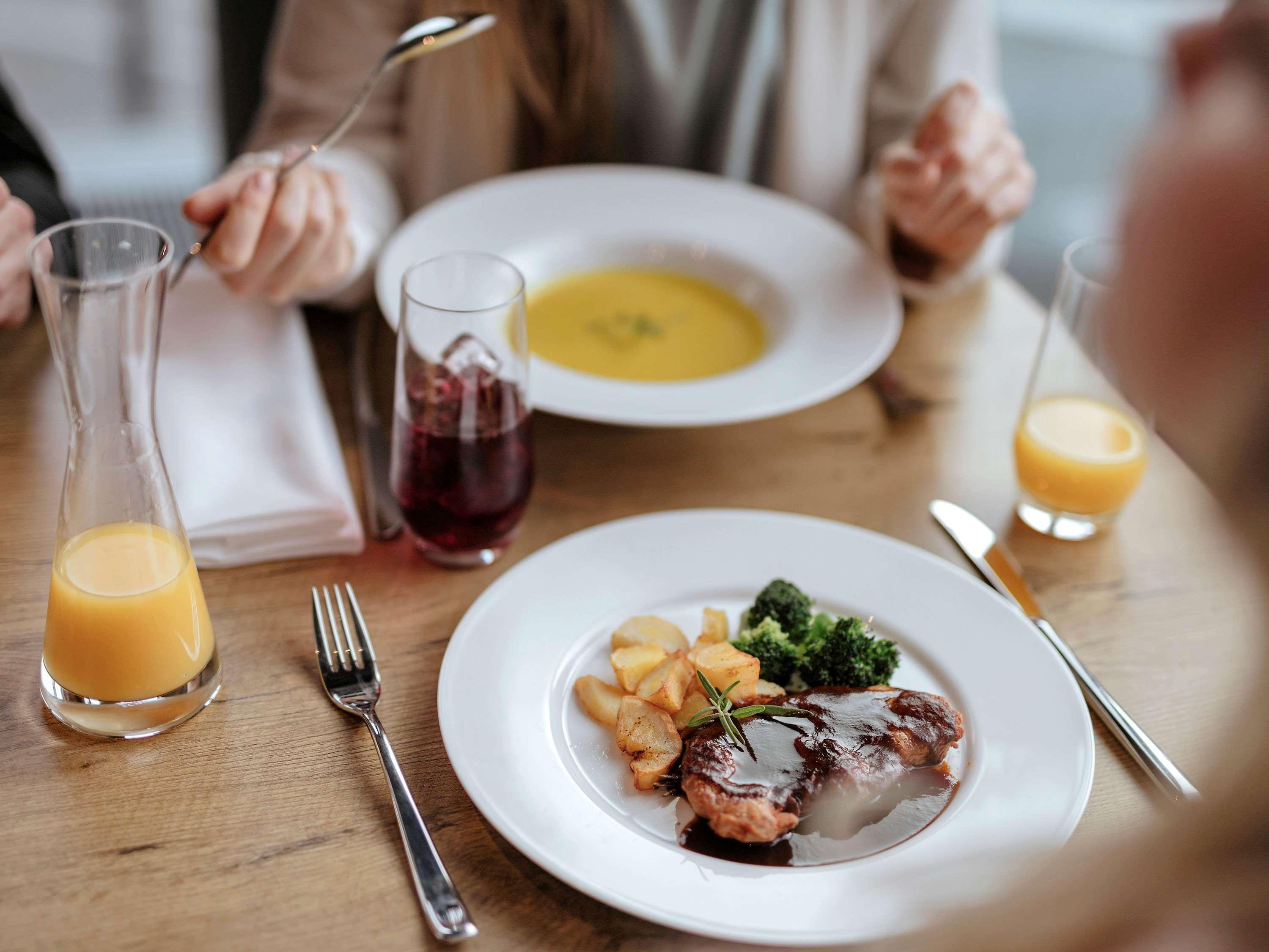 Restaurant ibis Berlin Dreilinden