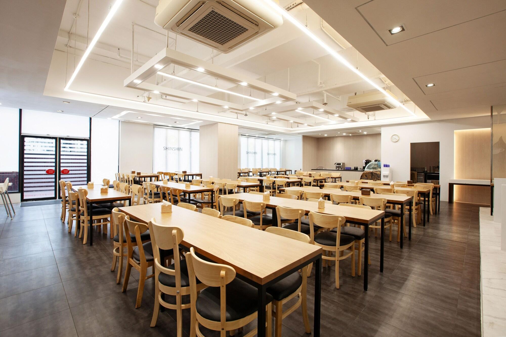 Restaurant ShinShin Hotel Jeju Ocean