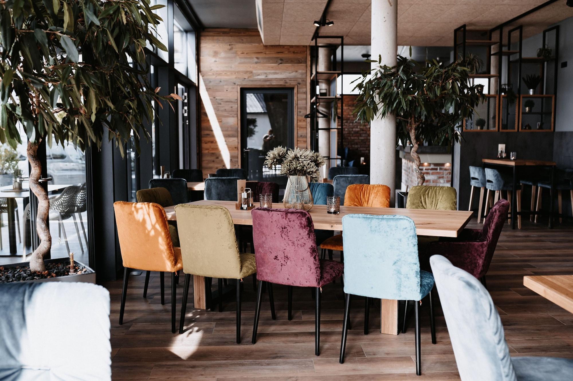 Restaurant Hotel My Place