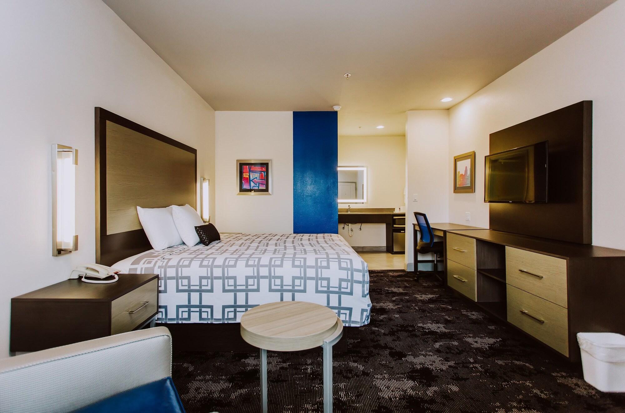 Varios Palace Inn Airtex