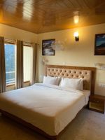 Alquiler Vacacional - Spacious 6-bedroom lodge in fantastic Shimla Forest Sanctuary