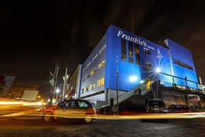 Alojamiento - Frankie´s Hotel