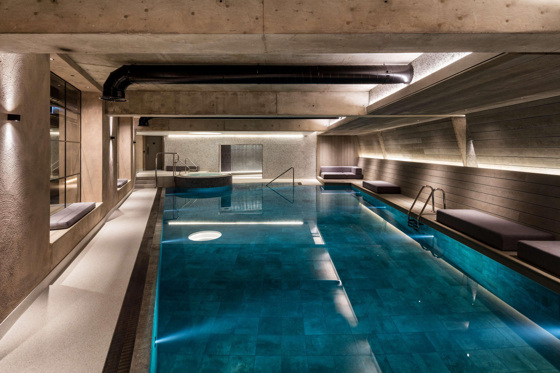 Vista Piscina The Edwardian Manchester, A Radisson Collection Hotel