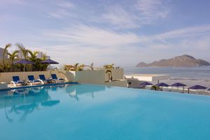 Paquete - DoubleTree by Hilton Mazatlan