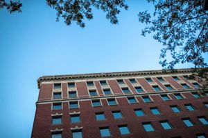 Alojamiento - Renaissance Des Moines Savery Hotel