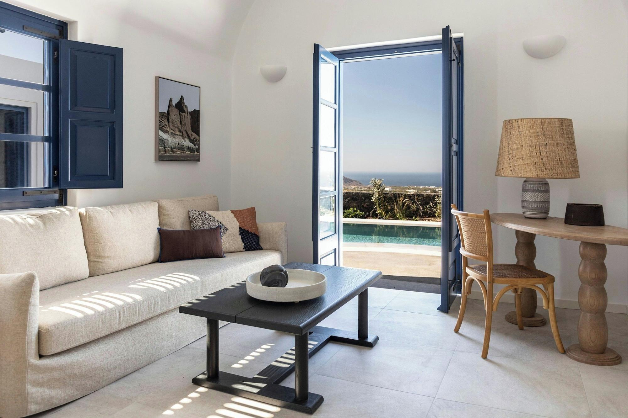 Playa Vedema, a Luxury Collection Resort, Santorini