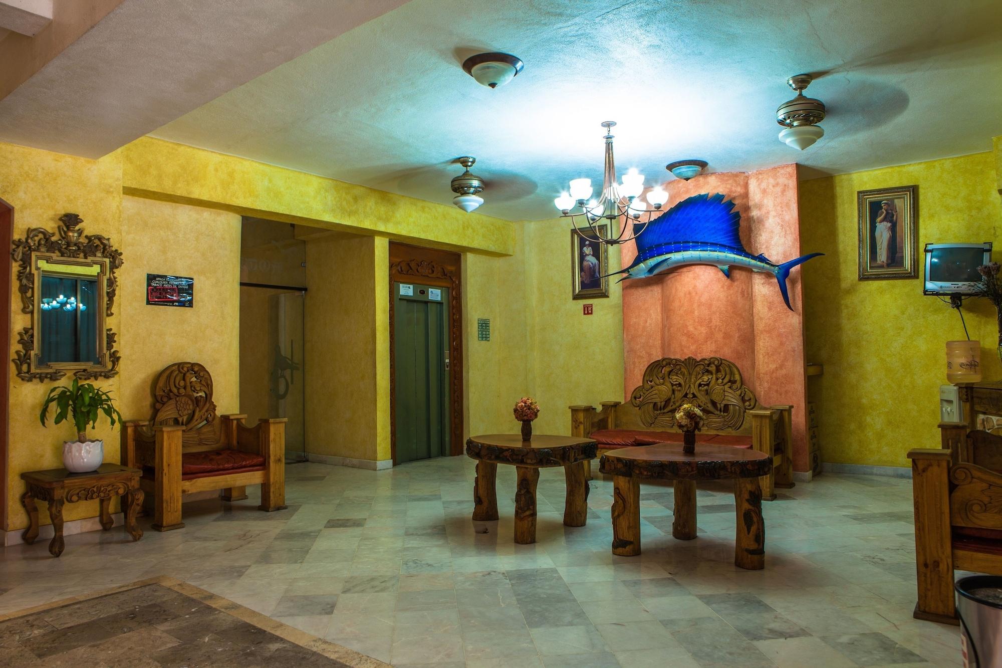 Vista Lobby The Alondra Hotel