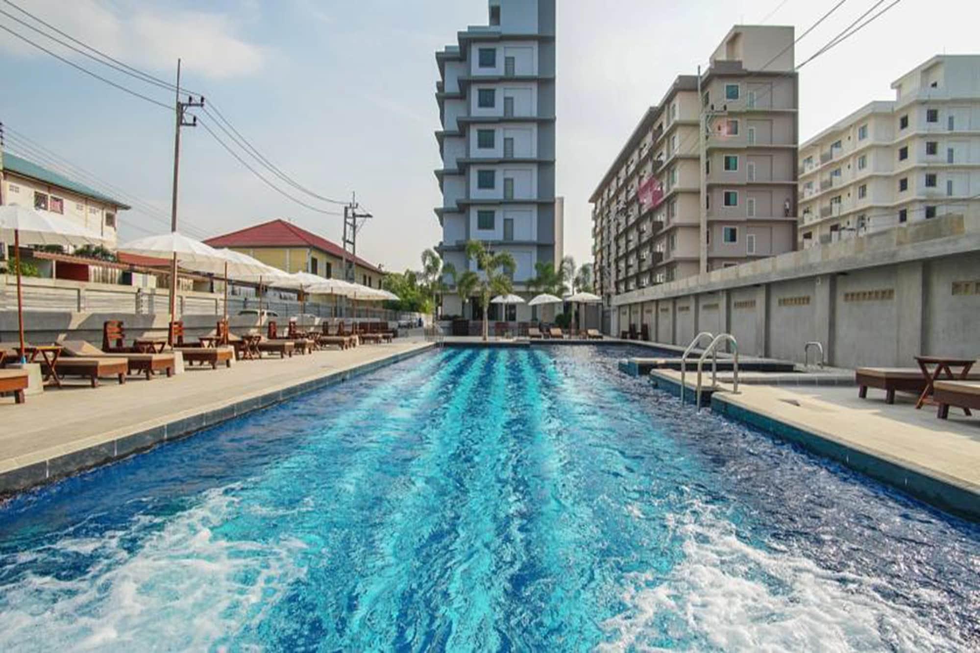 Vista Piscina Carunda Hotel