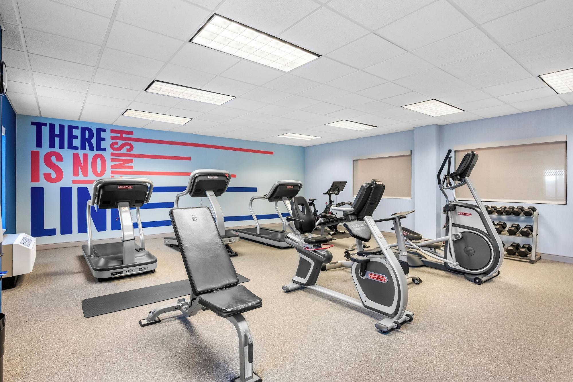 Gimnasio Hampton Inn Monticello