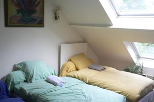 Alojamiento - Large detached comfortable room