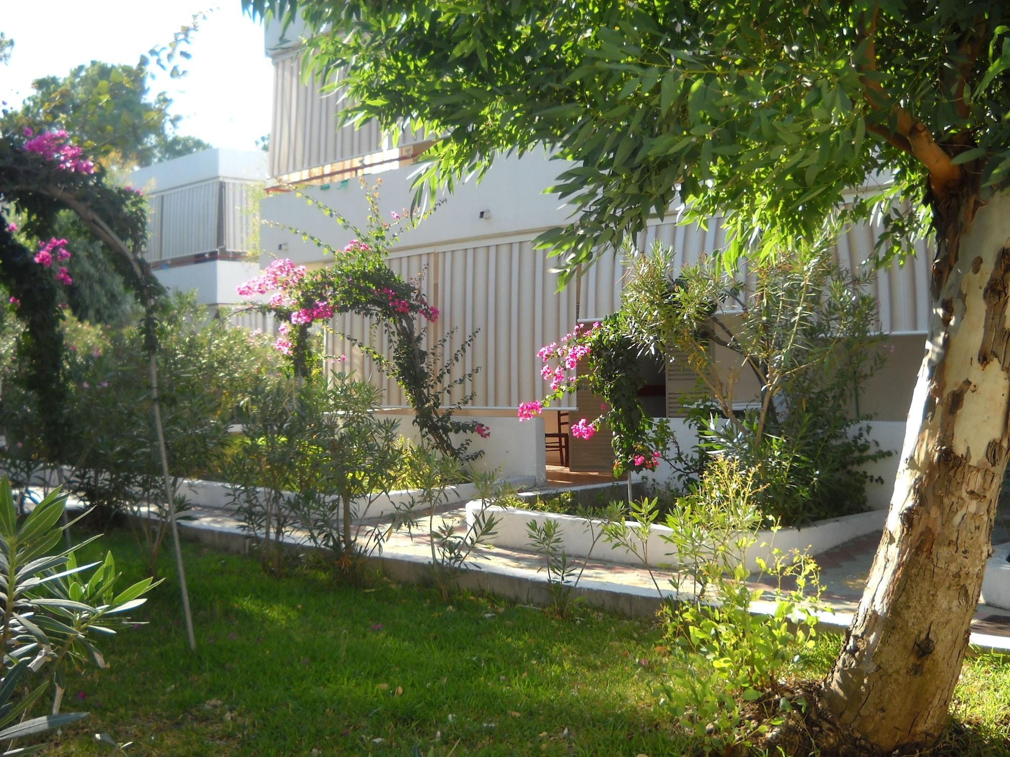 Vista Exterior Villaggio La Fenice