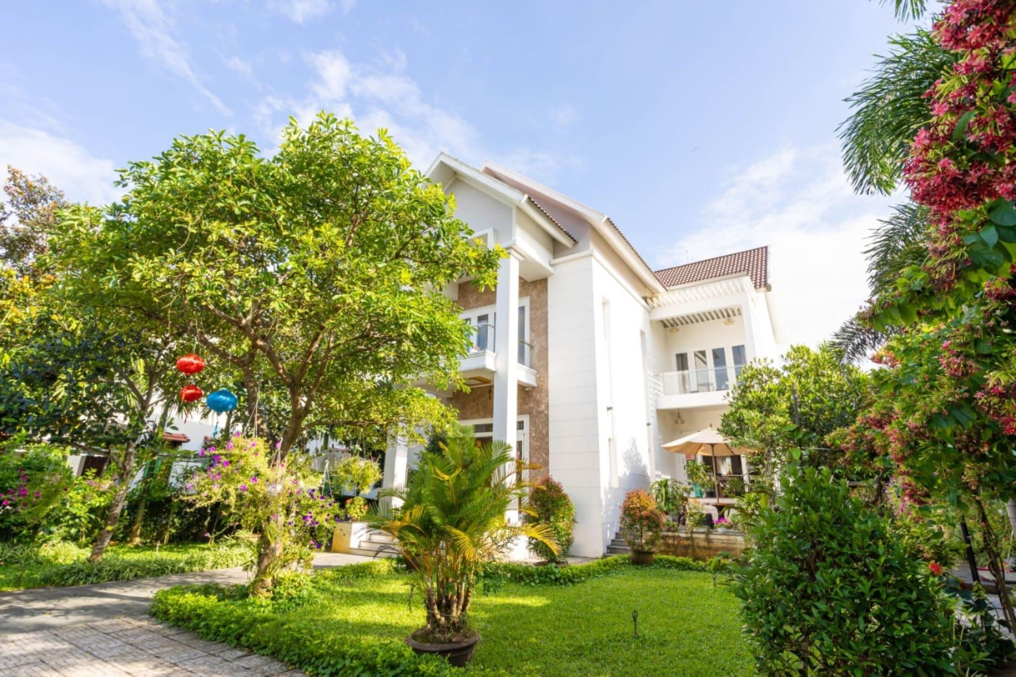 Varios Chi Thanh Villa