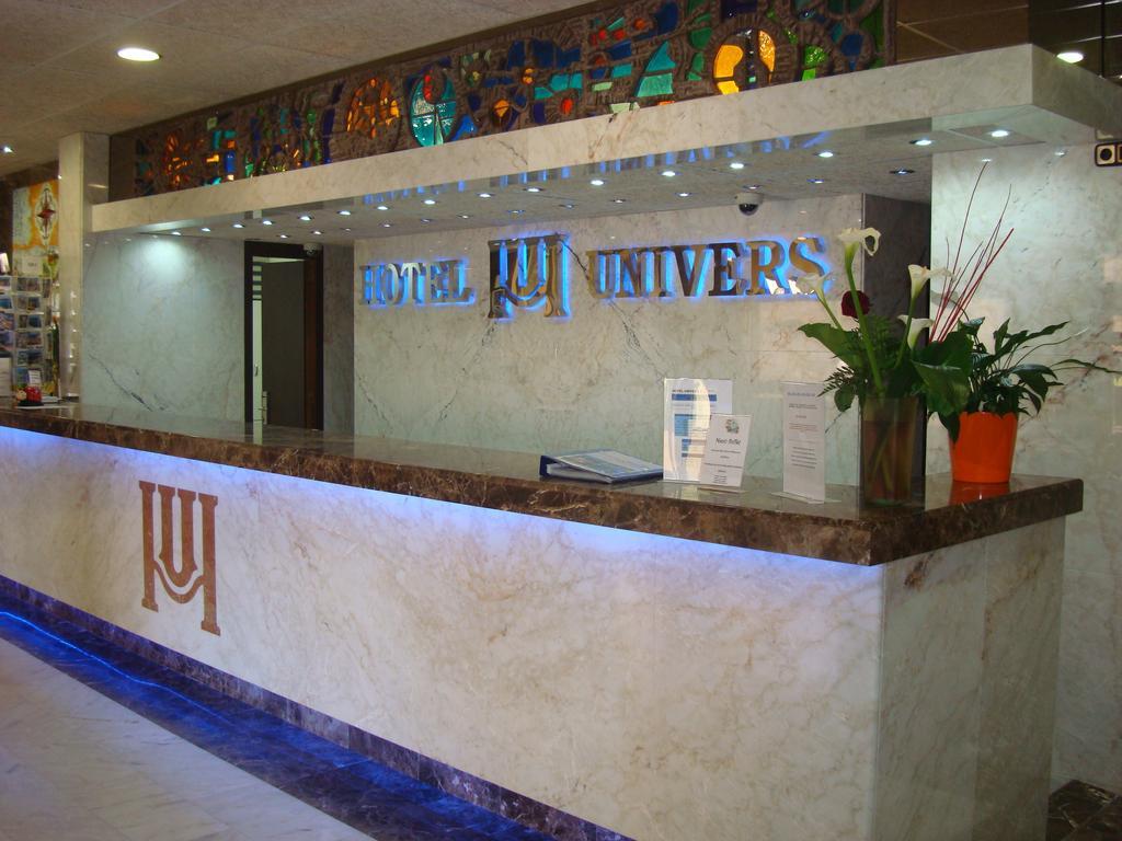 Vista Lobby Univers